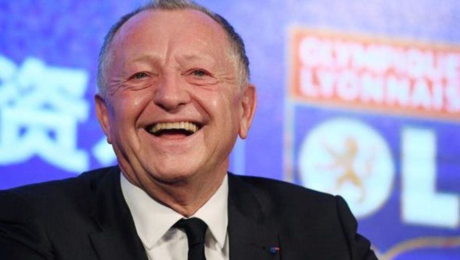 COACH : Un entraîneur de Ligue 1 se rapproche à grands pas de l’OL