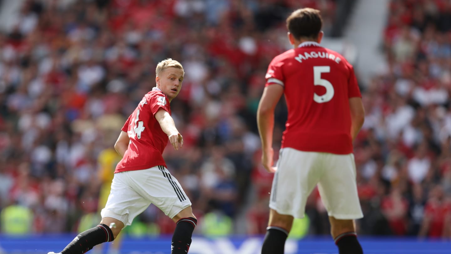 Brentford , Manchester United , Premier League 