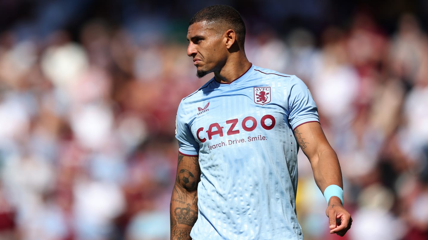 Diego Carlos, Aston Villa