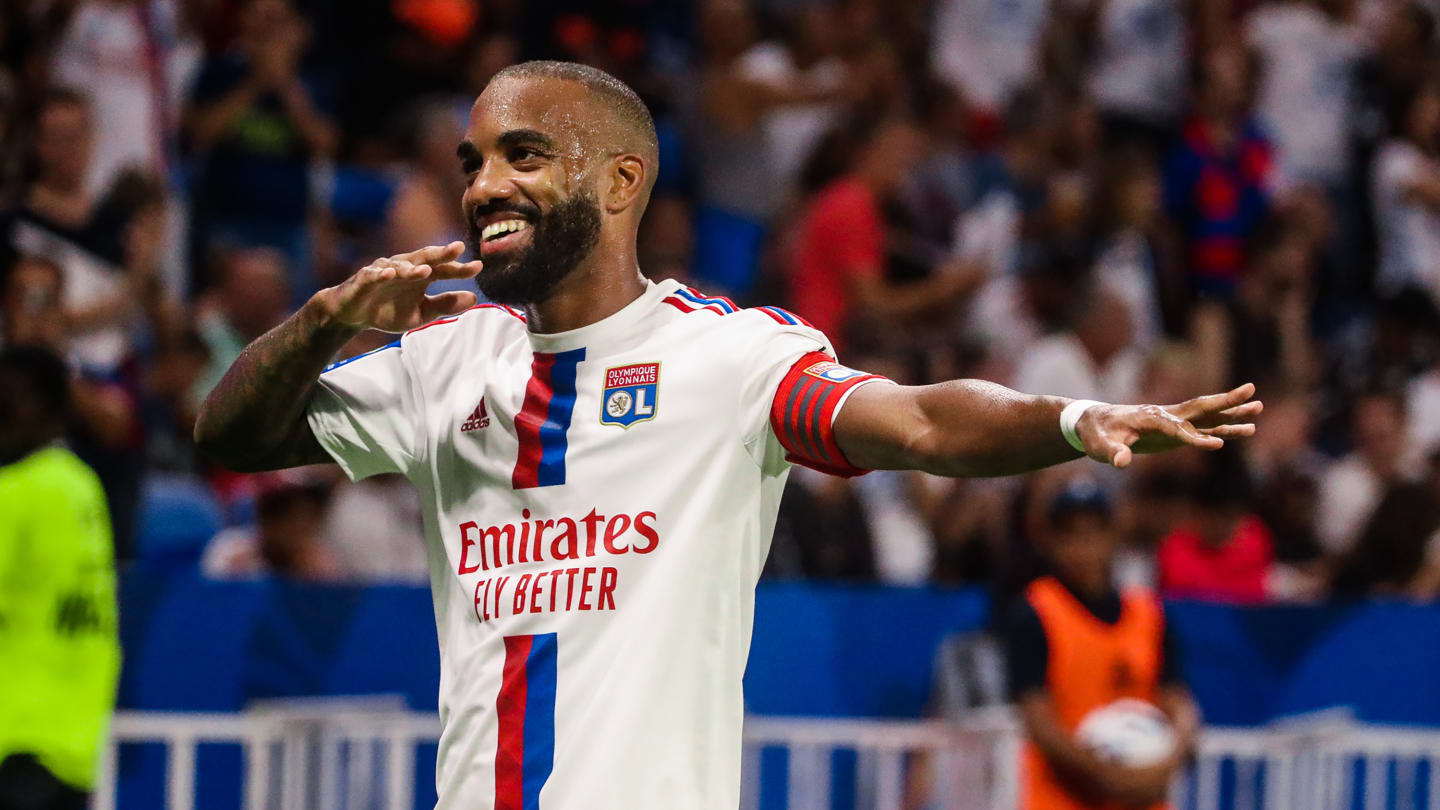 Olympique Lyonnais, Alexandre Lacazette, Sidney Govou