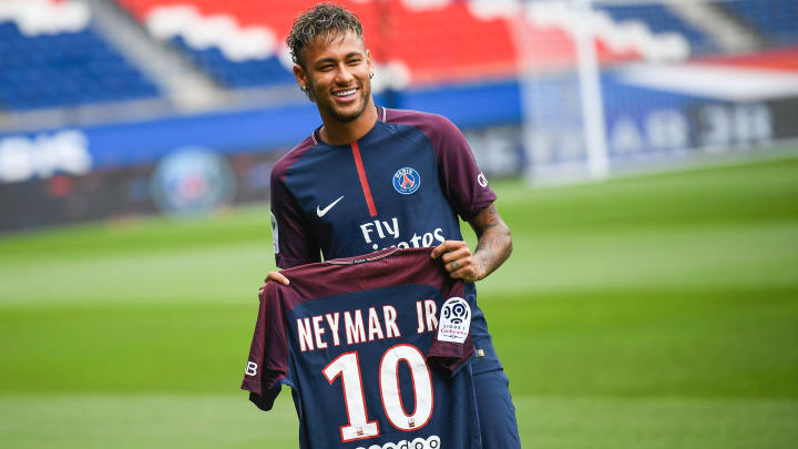 Neymar, Paris Saint-Germain, Barcelone 