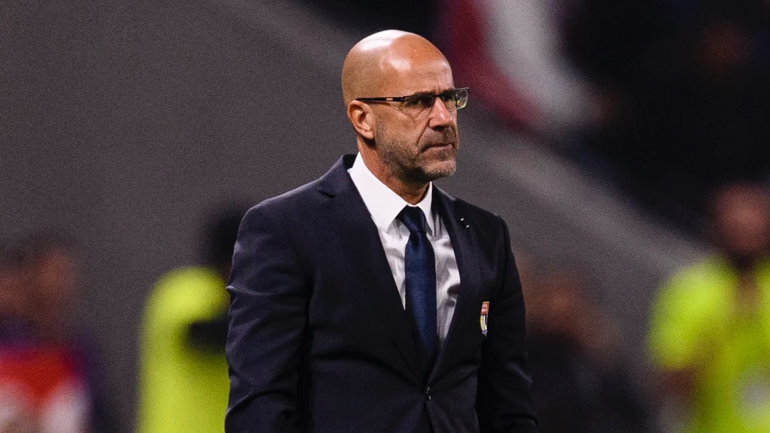 Anthony Lopes vole au secours de Peter Bosz