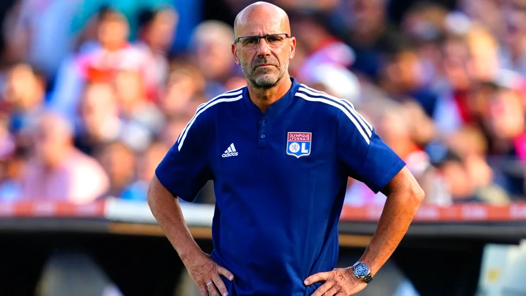 L'OL ouvre la porte à un départ de Peter Bosz