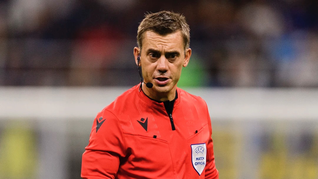 Le présentateur vedette d'OL TV Barth Ruzza condamné pour diffamation contre Clément Turpin