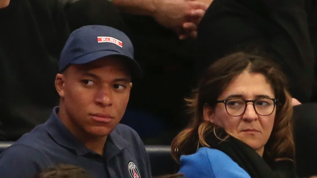VIDEO : Le bel hommage de la mère de Kylian Mbappé à son fils