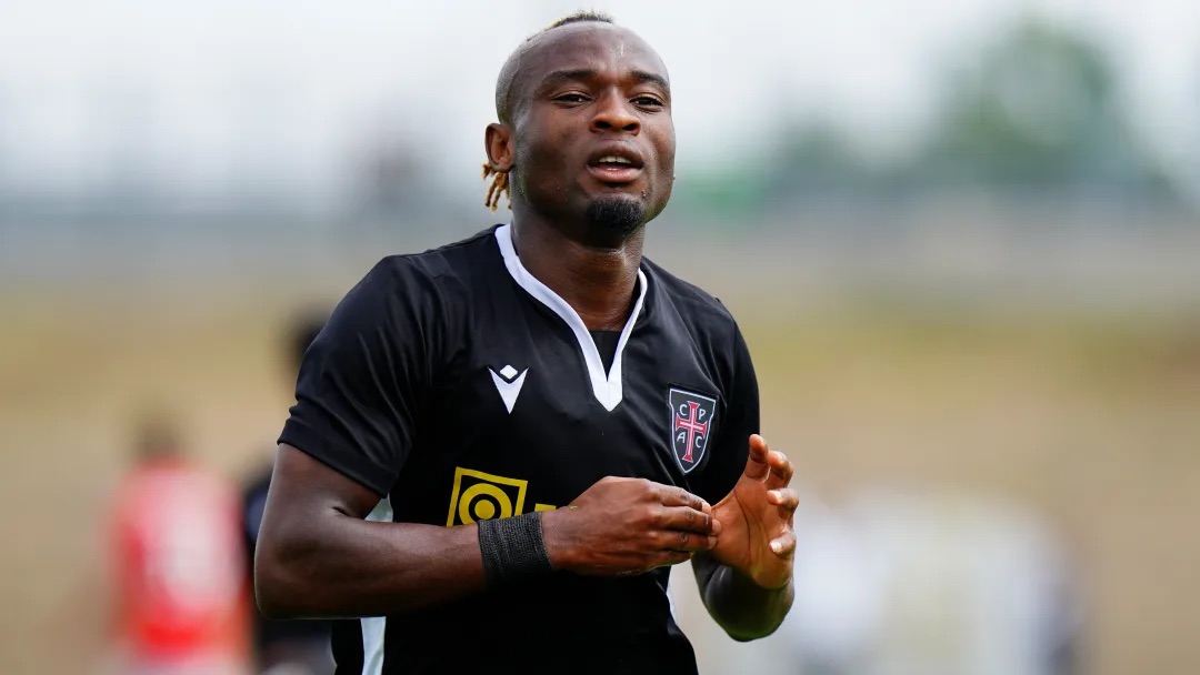 Interview exclusive : La sensation Saviour Godwin se livre sur l'entame de Casa Pia et ses débuts avec le Nigeria