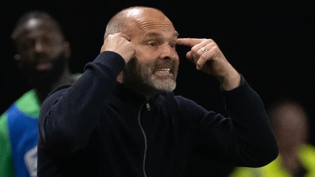 Pascal Dupraz tacle les dirigeants du PSG après les rumeurs de départ de Mbappé