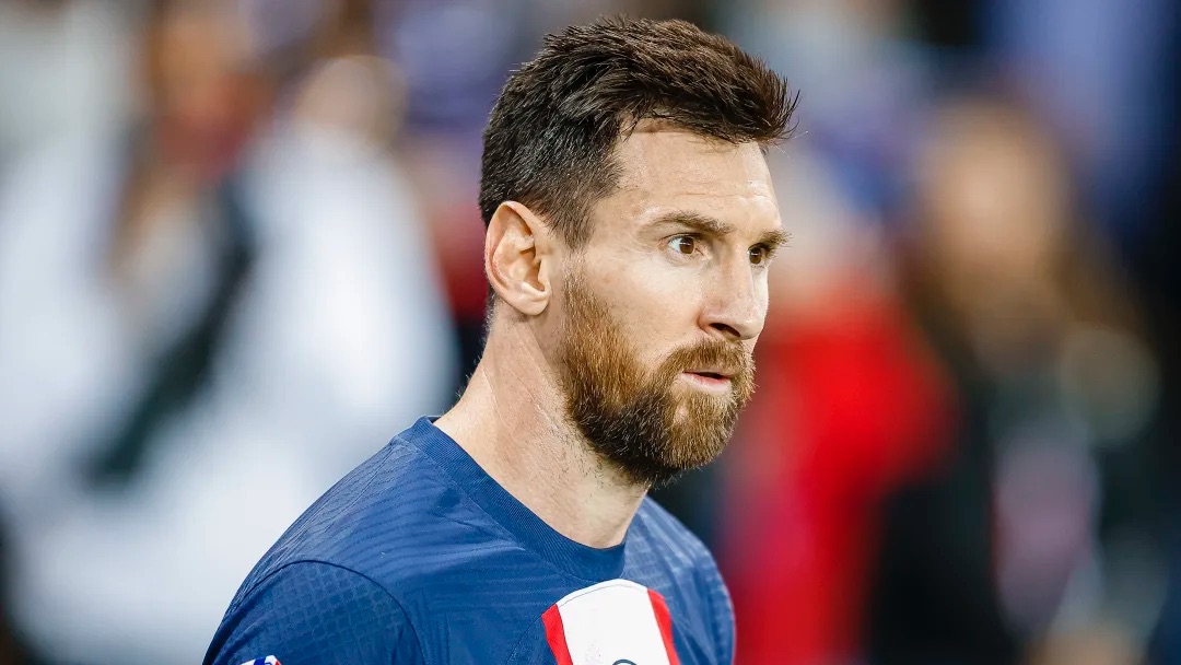 image0-543-jpeg Un journaliste fond en larmes en plein entretien avec Lionel Messi