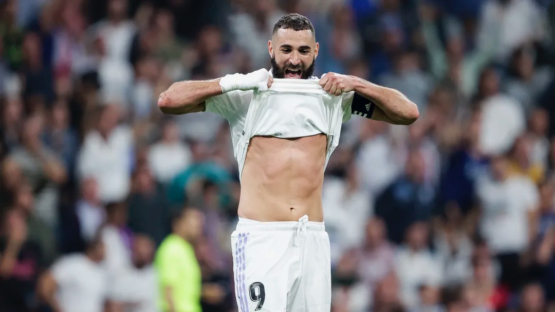 image0-89-jpeg Ancelotti vole au secours de Benzema et Camavinga