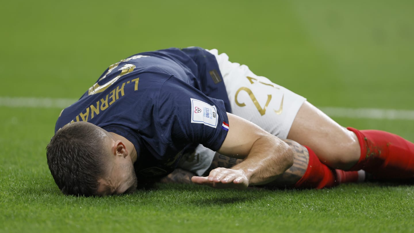 Didier Deschamps peu rassurant quant à l'état de santé de Lucas Hernandez