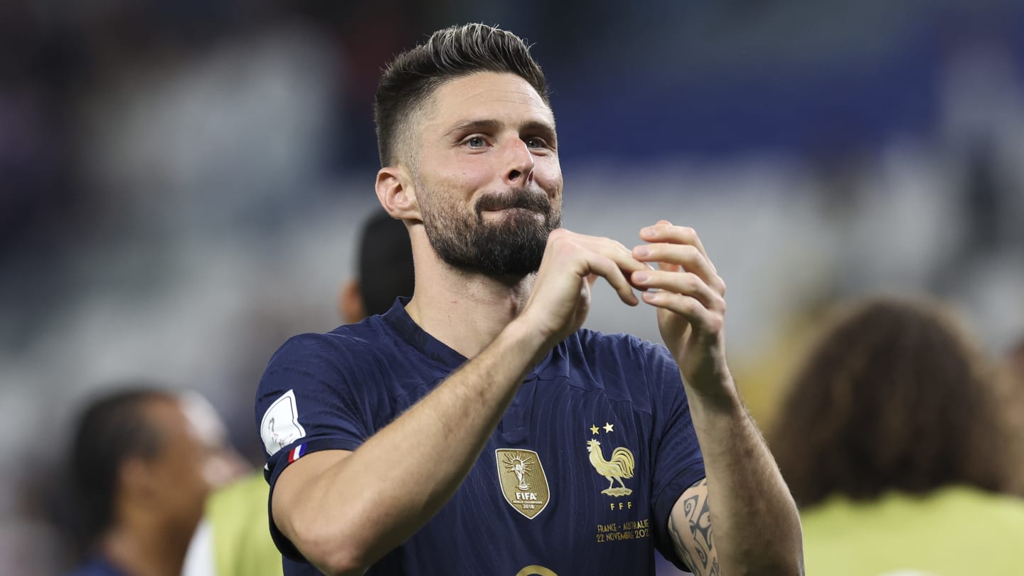 Le superbe hommage d'Hugo Lloris à Olivier Giroud.