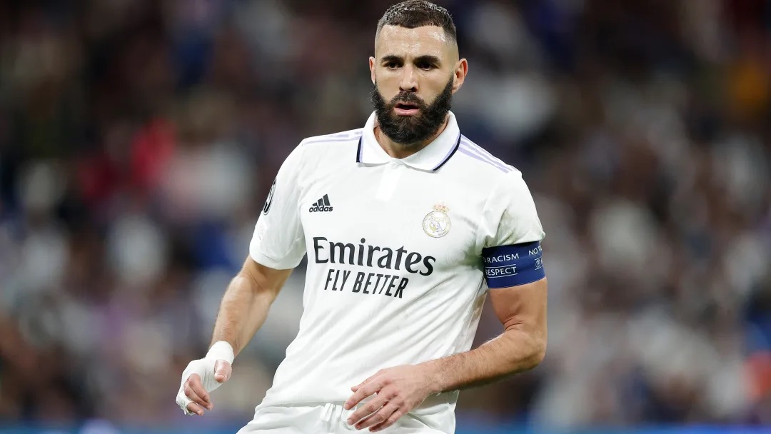 image0-249-jpeg Une légende du Real Madrid allume Benzema pour ses absences en club