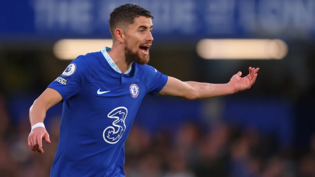 Le FC Barcelone travaille sur l'arrivée de Jorginho