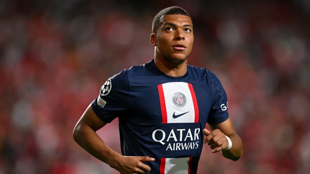 Ligue des Champions : Kylian Mbappé fait mieux que Cristiano Ronaldo et Lionel Messi au même âge
