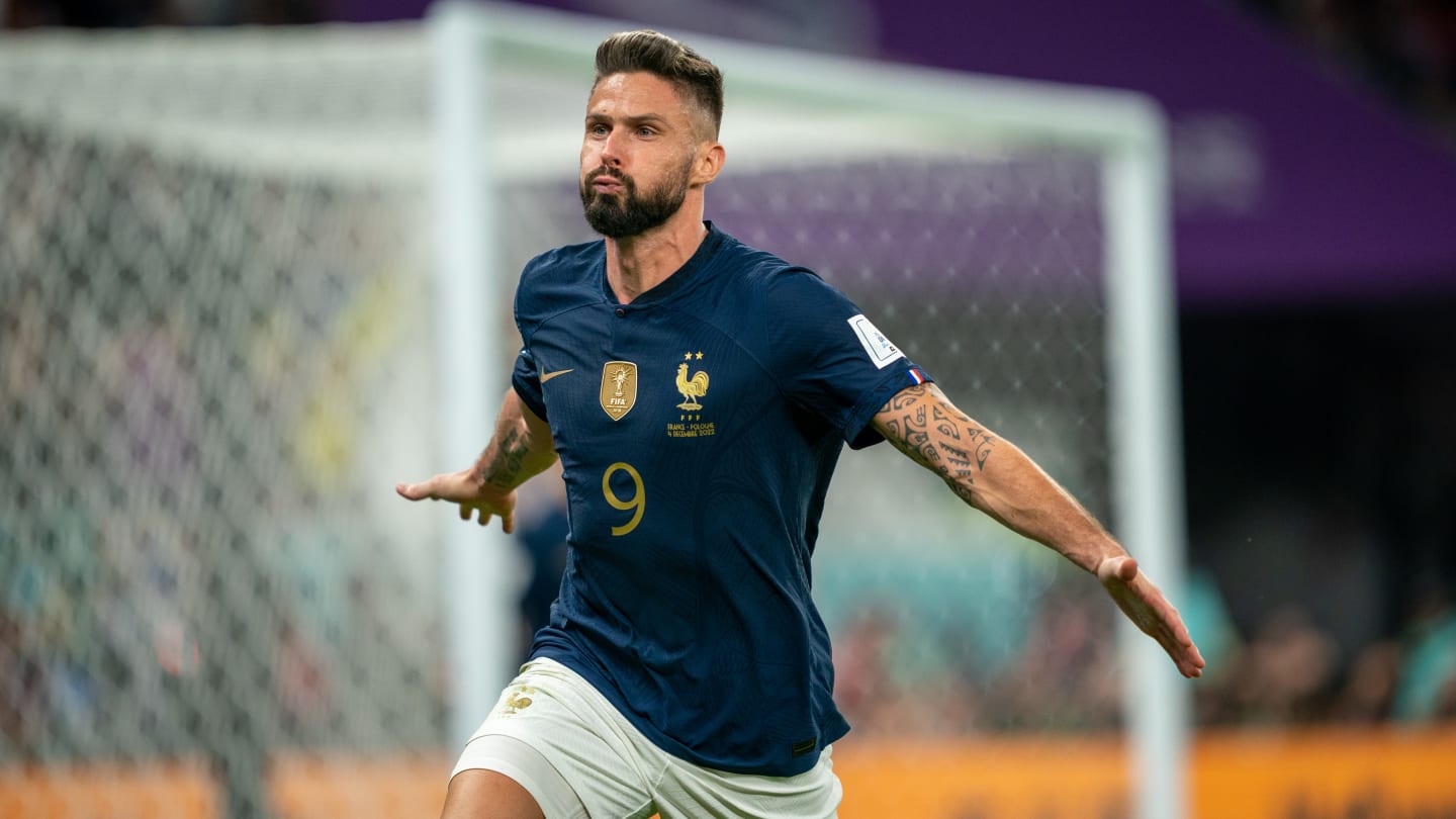 VIDEO : Les images incroyables du vestiaire de l'équipe de France après la victoire contre la Pologne