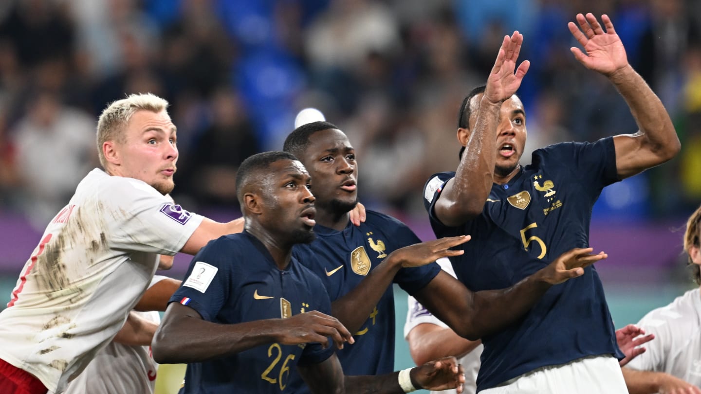 Un ancien international français se fait du souci pour un défenseur contre l'Angleterre