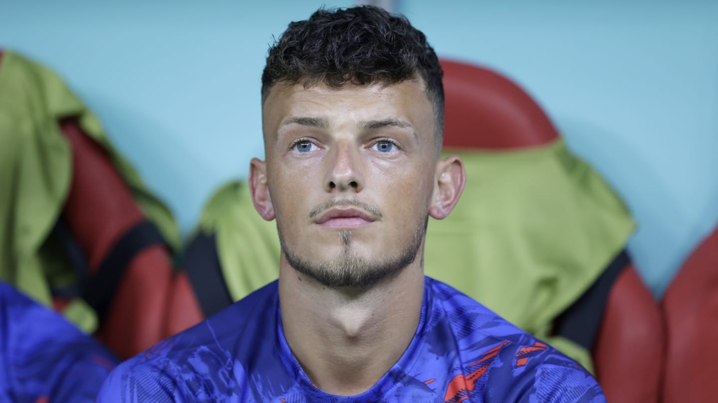 La raison pour laquelle Ben White a quitté le groupe de l'Angleterre en pleine Coupe du monde dévoilée