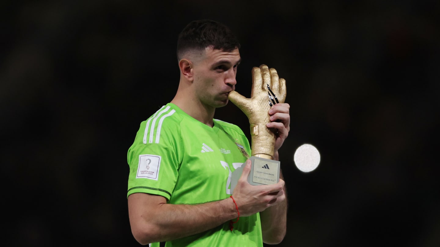 Coupe du monde 2022 : Emiliano Martinez élu meilleur gardien du Mondial