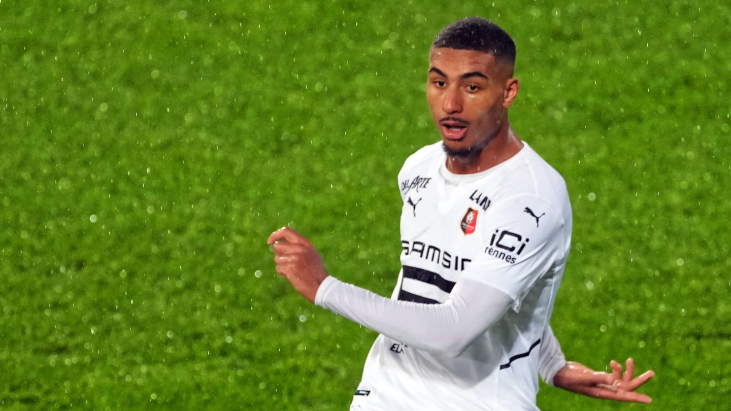Ancien du RC Lens, Loïc Badé se rapproche du Seville FC