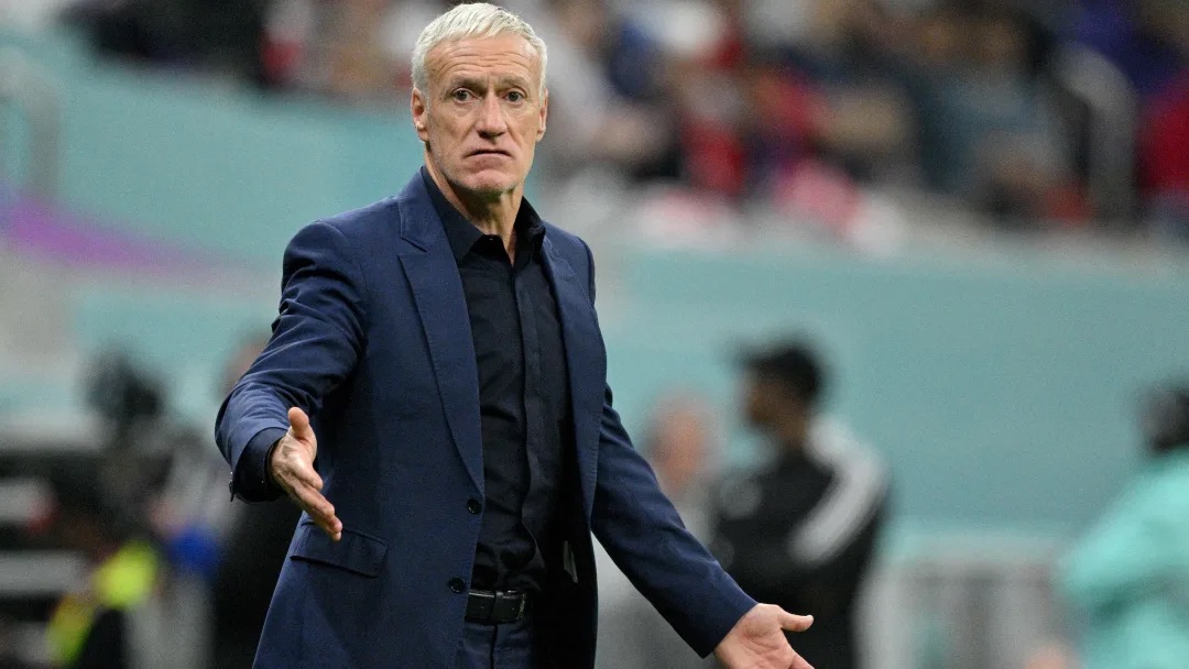 Est-ce qu'un entraîneur étranger à sa sélection a déjà remporté la Coupe  du monde ?