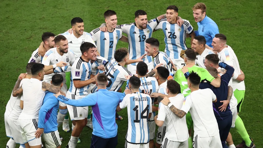 L'Argentine chambre le Brésil après sa qualification en finale