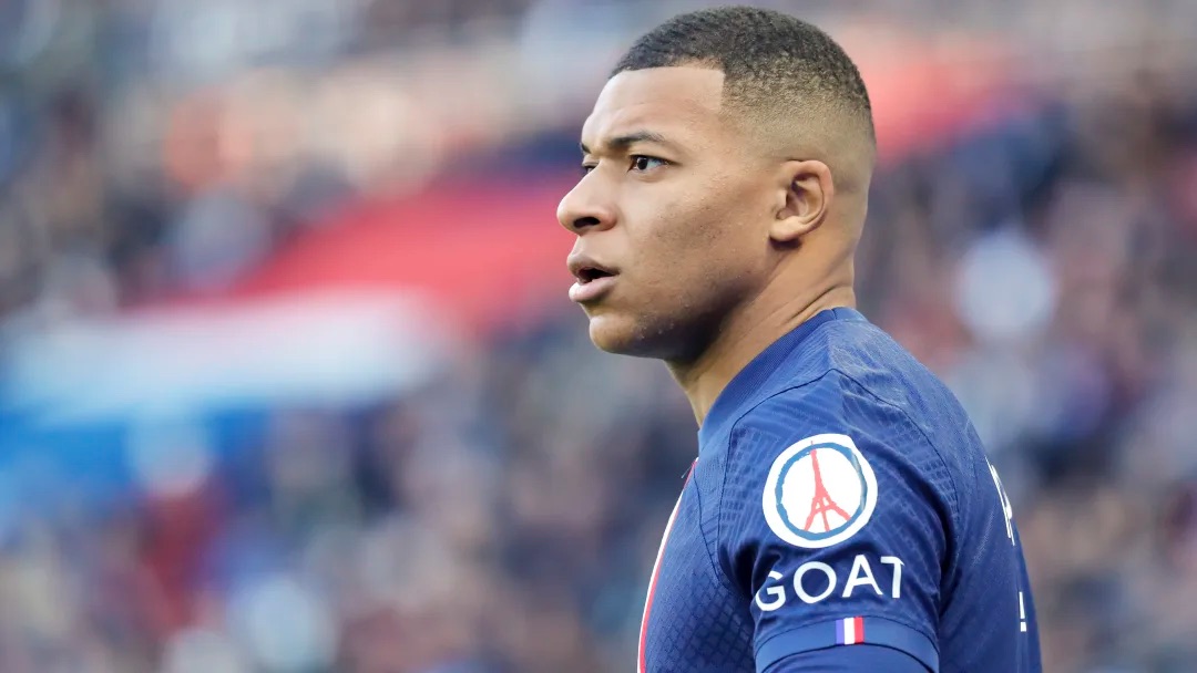 Kylian Mbappé répond aux provocations d’Emiliano Martinez après la Coupe du monde