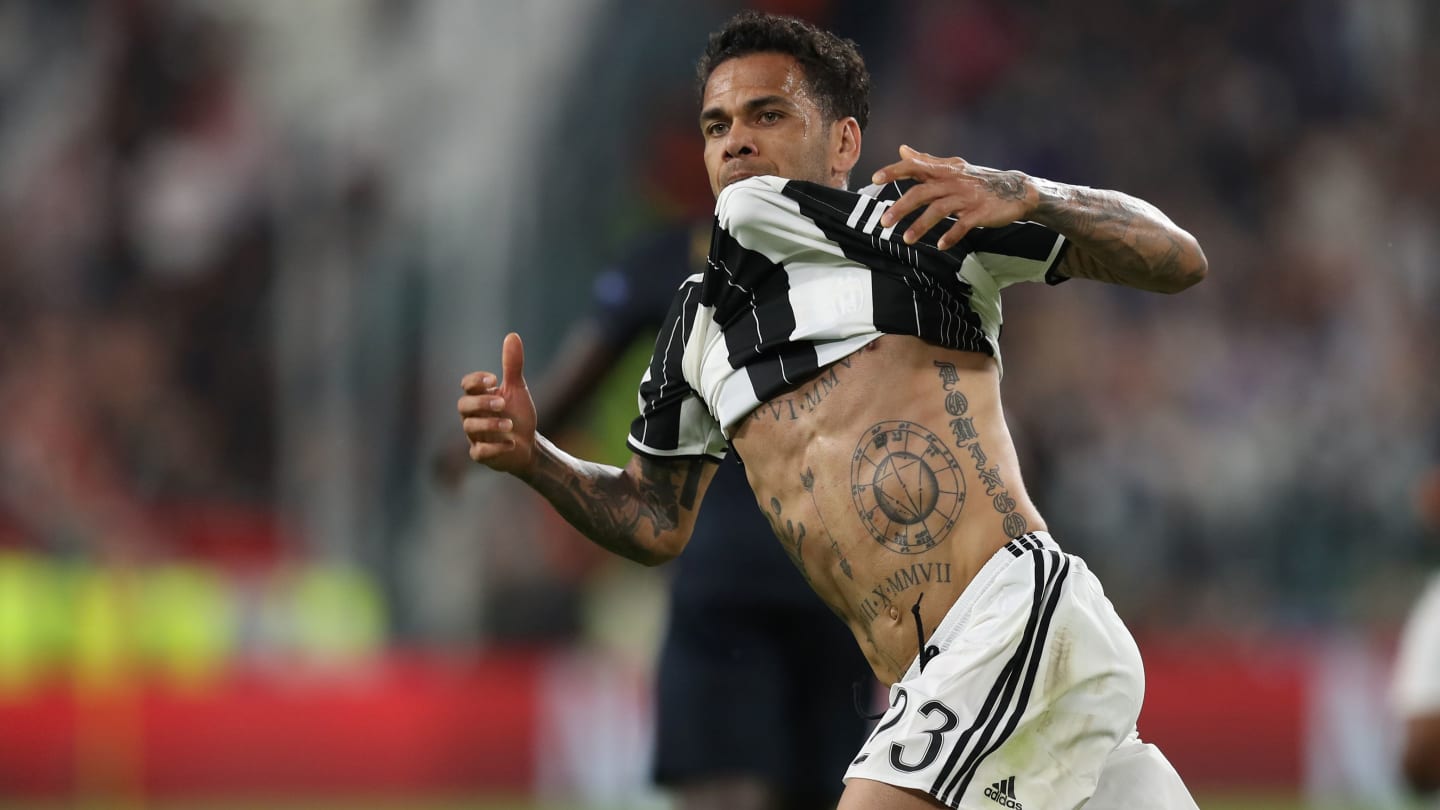 La tatouage qui pourrait coûter très cher à Dani Alves