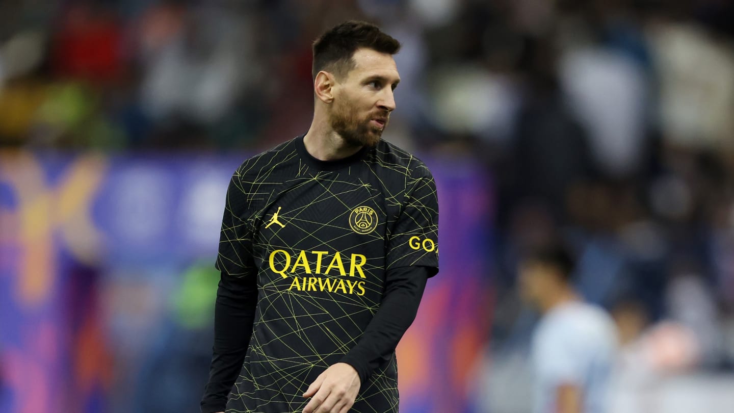 Pourquoi Lionel Messi n'a pas encore prolongé avec le PSG ?