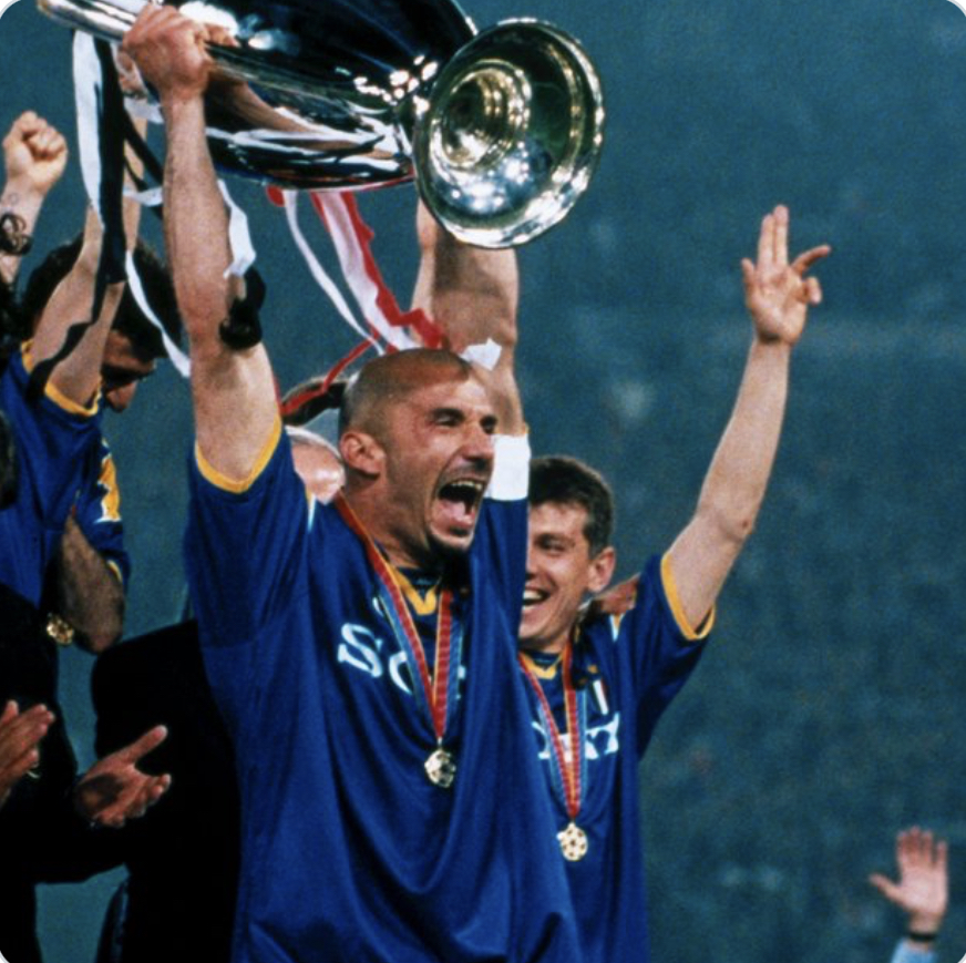 L'ancien attaquant italien Gianluca Vialli est décédé