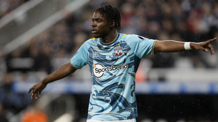 PORTRAIT : Qui est Roméo Lavia, le phénomène belge qui devrait agiter le prochain mercato