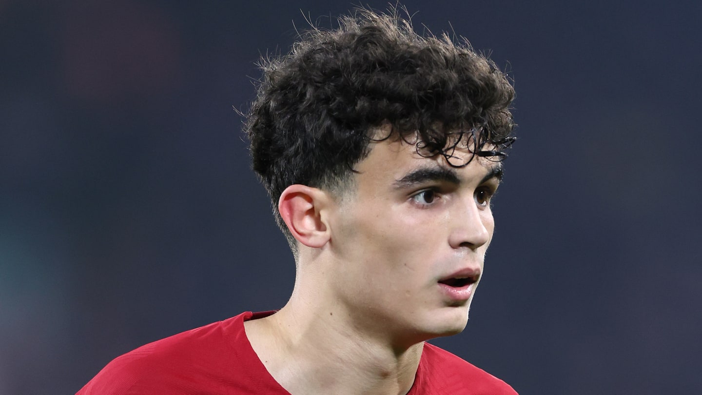 PORTRAIT : Qui est Stefan Bajcetic, la nouvelle sensation espagnole qui s'est fait sa place à Liverpool ?