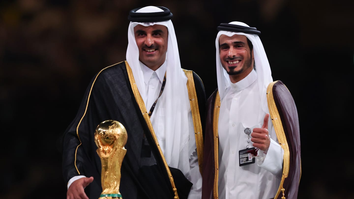OFFICIEL : Le Qatar fait une offre pour racheter Manchester United