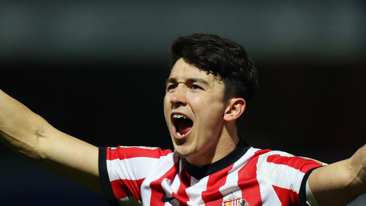 VIDEO : La faute complètement improbable d'un joueur de Sunderland en Championship