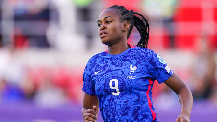 Bleues : Après le retrait de Wendie Renard, Marie-Antoinette Katoto et Kadidiatou Diani se retirent de la sélection