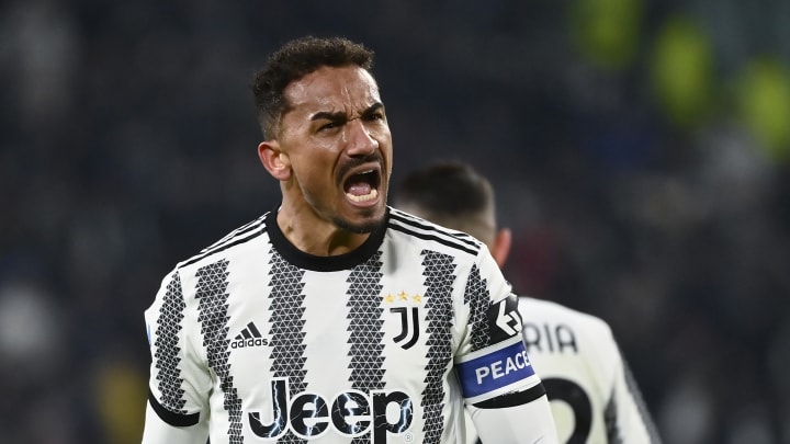 OFFICIEL : Danilo prolonge son contrat avec la Juventus