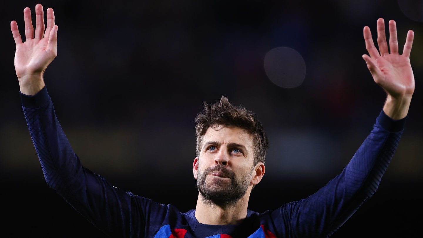 Gérard Piqué vole au secours du FC Barcelone, soupçonné de corruption d'arbitres