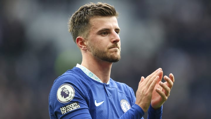 FIFA 23 Ultimate Team : Le meilleur onze de Premier League pour construire une équipe low coast