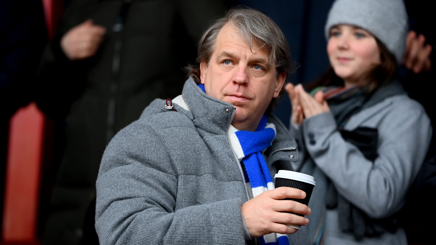 Un licenciement demandé par Todd Boehly sème la discorde à Chelsea