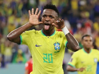 bresil, maillot, Nike sort un maillot du Brésil , Photos