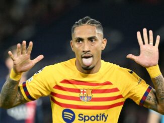 Neymar félicite Raphinha