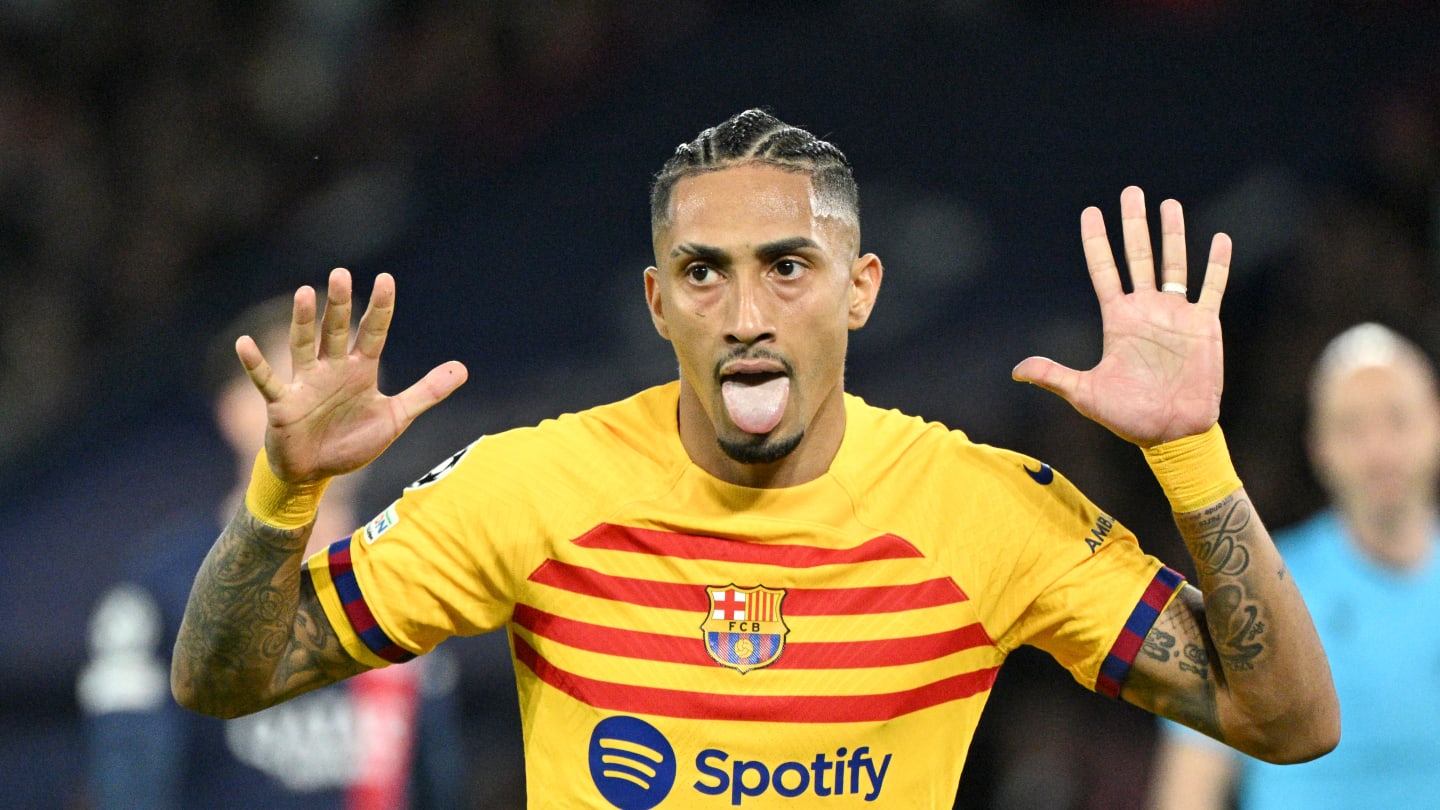Neymar félicite Raphinha