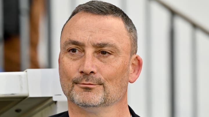 Lens l’hommage des sang et or à Franck Haise