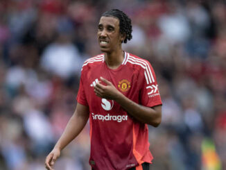 leny yoro blessure,leny yoro manchester united