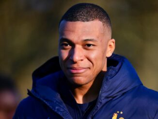 kylian mbappé,kylian mbappé france,kylian mbappe équipe de france