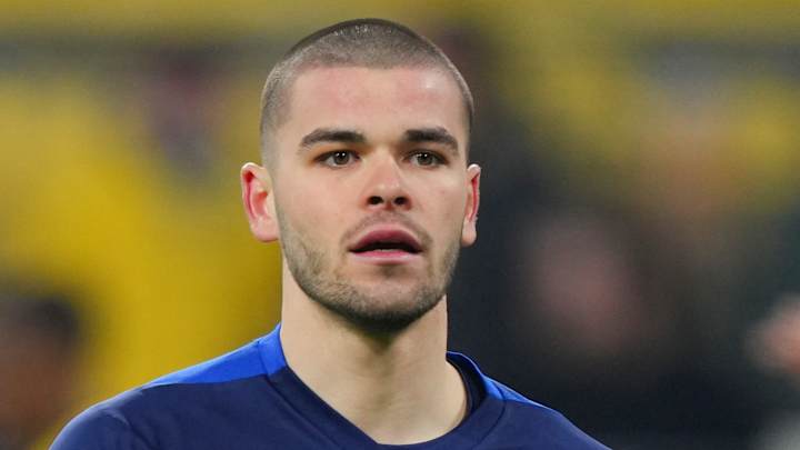 lucas chevalier,lucas chevalier equipe de france