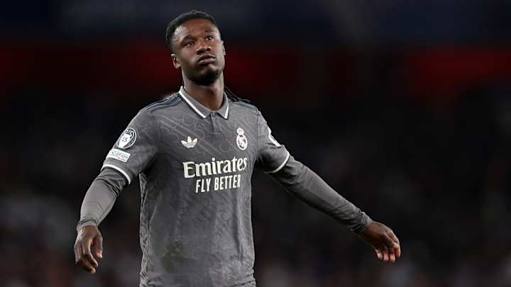 eduardo camavinga,eduardo camavinga blessure,eduardo camavinga taille,eduardo camavinga fc 25