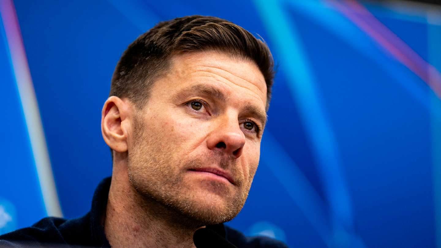 xabi alonso,xabi alonso real,xabi alonso club,xabi alonso real madrid,xabi alonso entraîneur,xabi alonso real officiel,xabi alonso carriere,xabi alonso real madrid coach