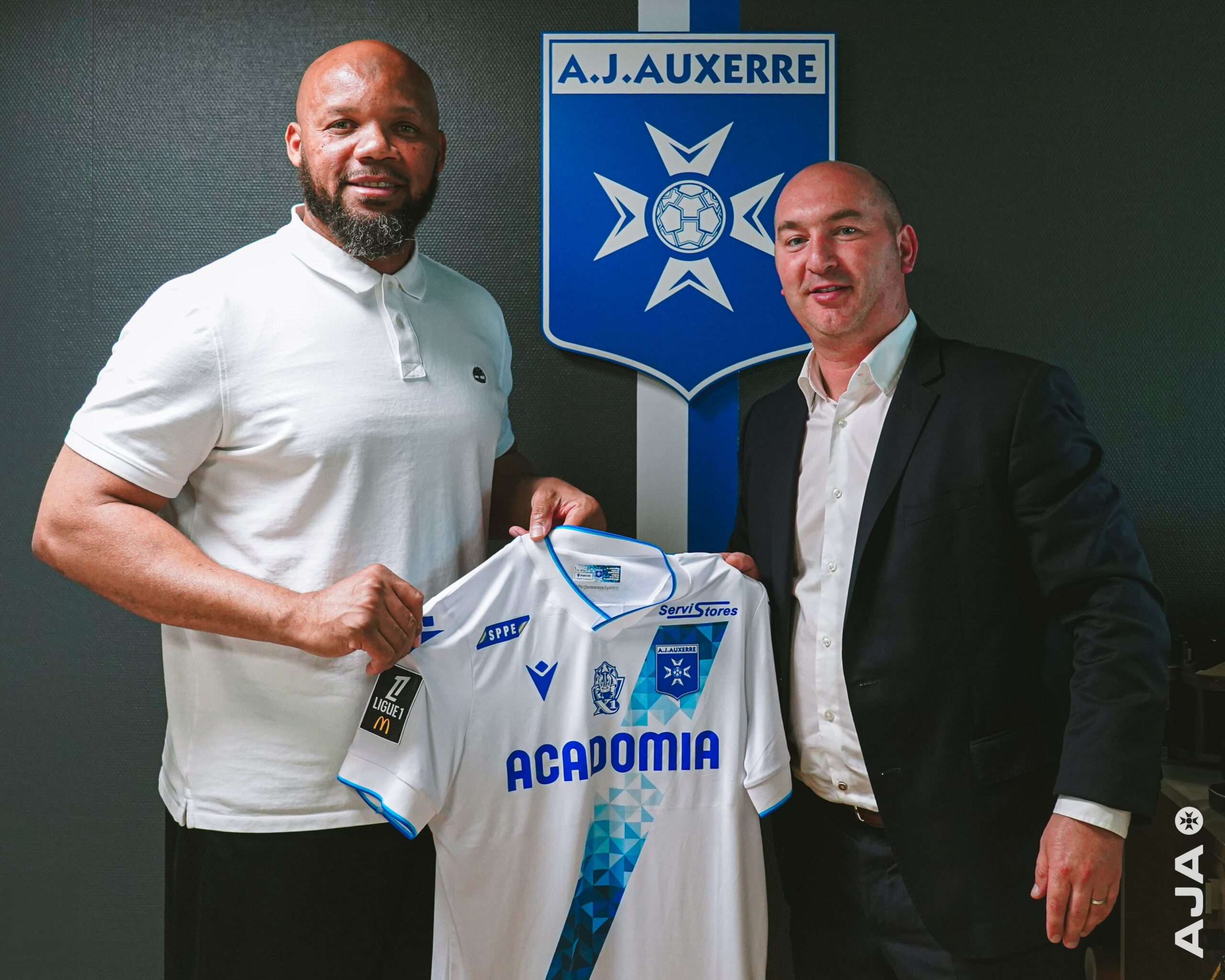 Jean-Alain Boumsong a l’AJA