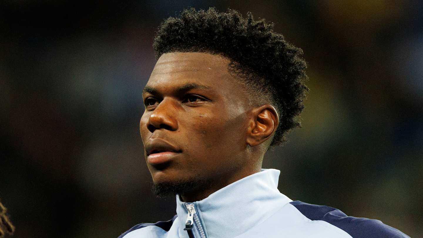 aurélien tchouaméni artigues,aurélien tchouaméni origine,aurélien tchouaméni salaire,aurélien tchouaméni copine,aurélien tchouaméni transfert,aurélien tchouaméni taille,aurélien tchouaméni frere,aurélien tchouaméni couple
