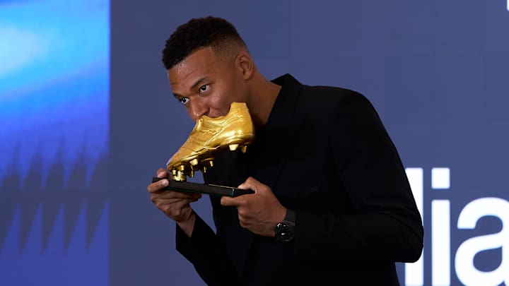 Mbappé comparé à Ronaldo